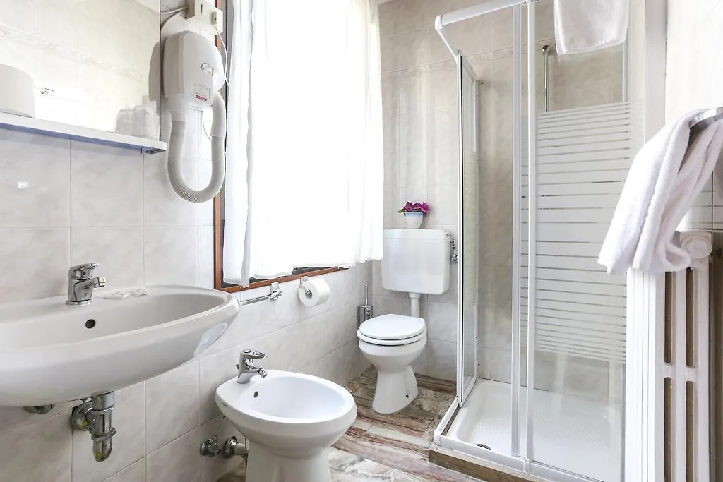Villa Teresa Mestre Guest house