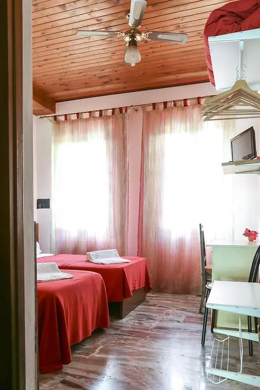 Villa Teresa Mestre Guest house