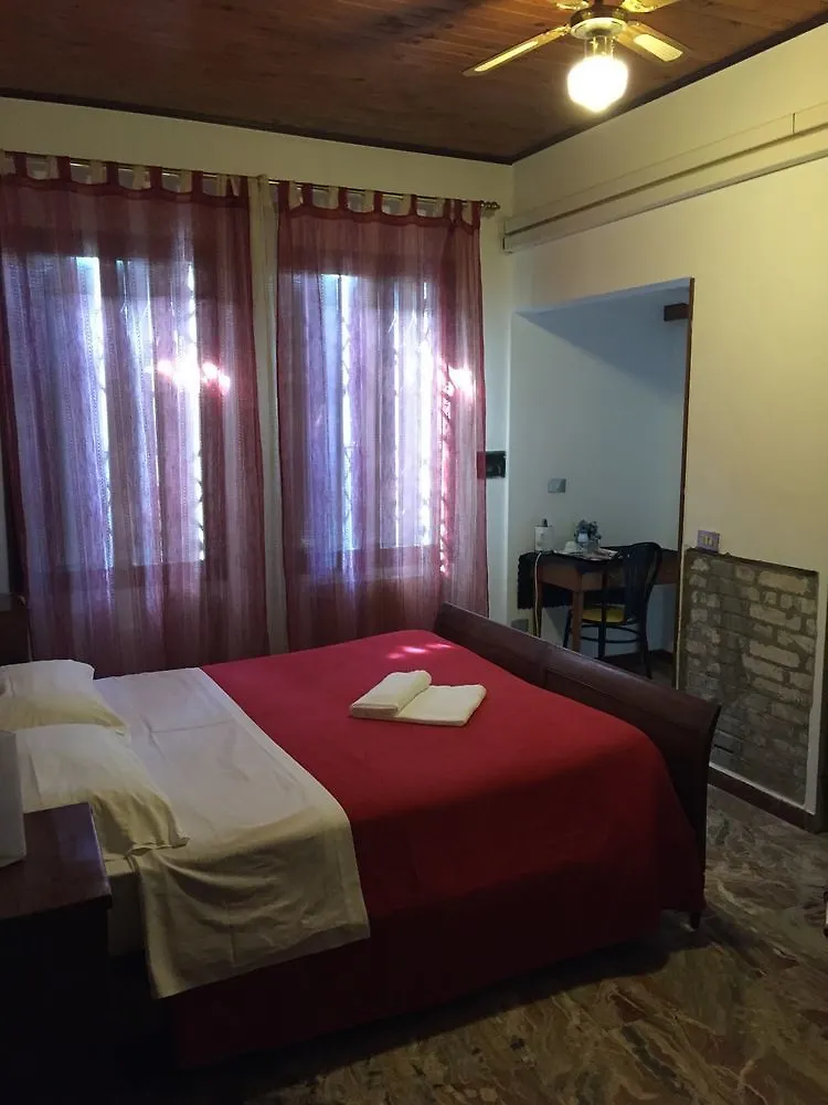 Villa Teresa Mestre 2*,