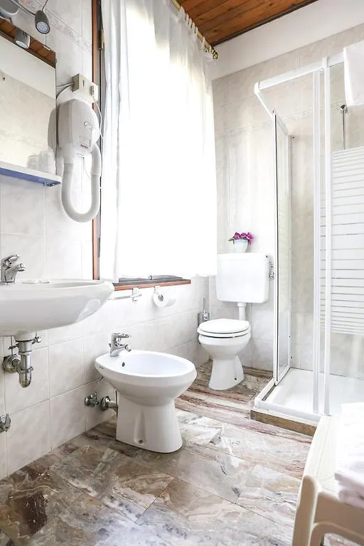 Villa Teresa Mestre 2*,  Italy